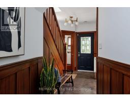 44 RAMBERT CRESCENT - 4