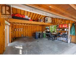 44 RAMBERT CRESCENT - 48