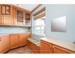 606 - 536 11TH AVENUE - 14