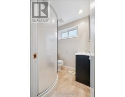 47 ARGYLE DRIVE - 11