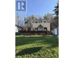12 FERNDALE ROAD - 2