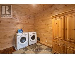 1536 NORTH PORTAGE ROAD - 33