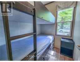 157 - 13 SOUTHLINE AVENUE - 19
