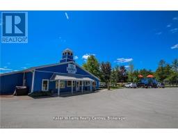 157 - 13 SOUTHLINE AVENUE - 31