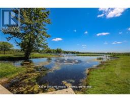157 - 13 SOUTHLINE AVENUE - 38