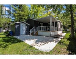 157 - 13 SOUTHLINE AVENUE - 6