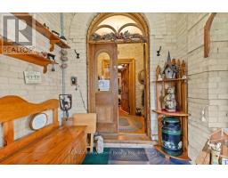 163 JOHN STREET S - 8