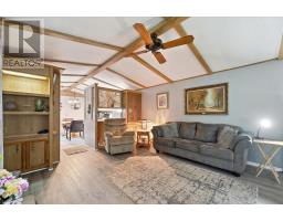 93 MAPLE - 1294 CONCESSION 8 ROAD W - 13
