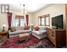 103 BROOK STREET - 12