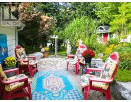 103 BROOK STREET - 25