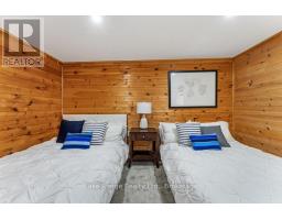 3 CATHCART STREET - 35