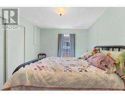 12 IROQUOIS LANE - 19