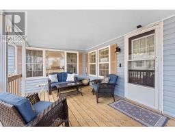 12 IROQUOIS LANE - 8
