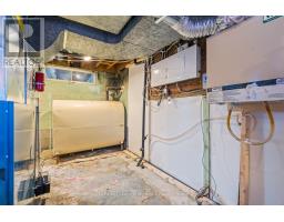 30 KITCHEN ROAD S - 21
