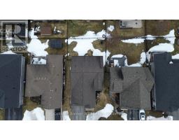 108 RUBY S CRESCENT - 36