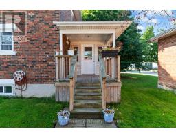 121 QUEEN STREET W - 21
