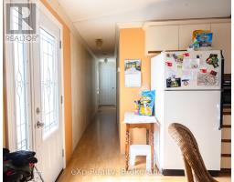 UNIT No.41 - 302694 DOUGLAS STREET - 8