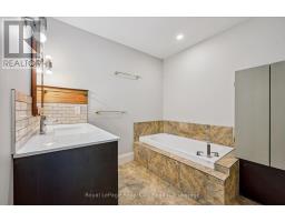 8060 WELLINGTON RD 18 ROAD - 28