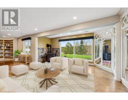 8060 WELLINGTON RD 18 ROAD - 32