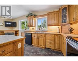 220 COLBORNE STREET - 11