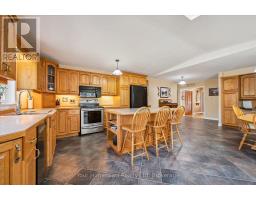 220 COLBORNE STREET - 8