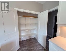 UNIT 2 - 8 GOLF LINKS ROAD - 9