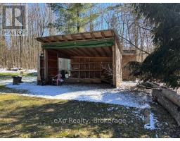 28 QUEEN STREET W - 34