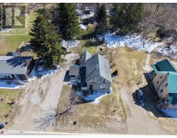 28 QUEEN STREET W - 38