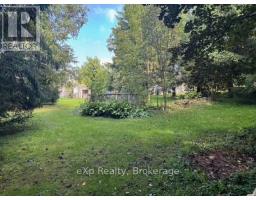 28 QUEEN STREET W - 8