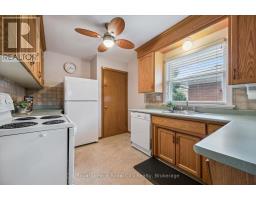 10 PAUL AVENUE - 14