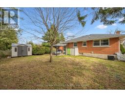 10 PAUL AVENUE - 34