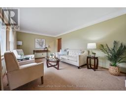 10 PAUL AVENUE - 8