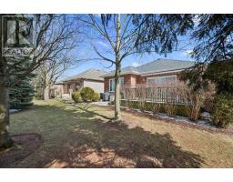 68 BASSWOOD DRIVE - 36