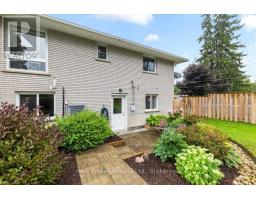 40 ARTHUR STREET W - 24