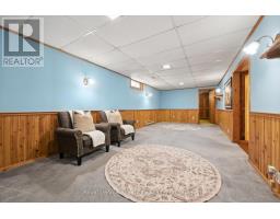 16 KENWOOD CRESCENT - 20