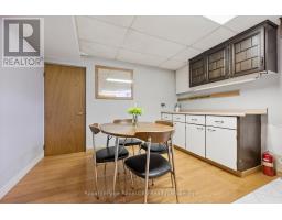 16 KENWOOD CRESCENT - 26