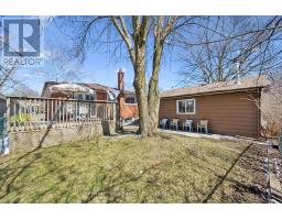 16 KENWOOD CRESCENT - 35