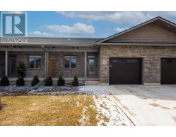 62 CAVALIER CRESCENT - 1