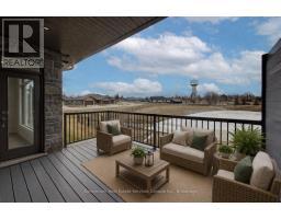 62 CAVALIER CRESCENT - 18