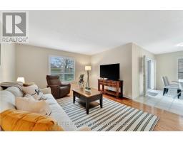 16 WINTERBERRY LANE - 12