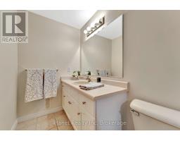 16 WINTERBERRY LANE - 22