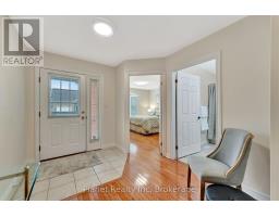 16 WINTERBERRY LANE - 3