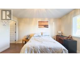 13 - 33 FAIRHAVEN LANE - 22