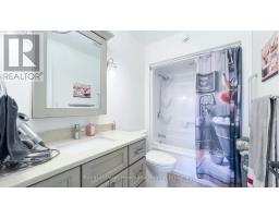 13 - 33 FAIRHAVEN LANE - 25