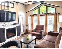 613 OAK CRESCENT - 5
