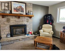 17 SIDEROAD 25 N SIDE ROAD - 34