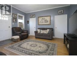 125 LAKE DRIVE - 22