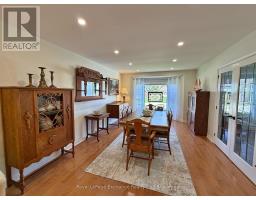 524 LYNDEN CRESCENT - 13