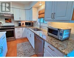 524 LYNDEN CRESCENT - 17