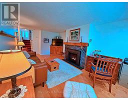 524 LYNDEN CRESCENT - 18